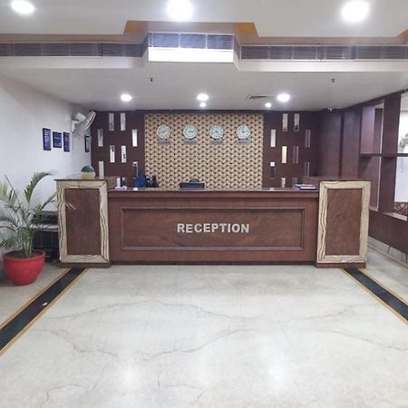 Grand Samdareeya Hotel Jabalpur Bagian luar foto